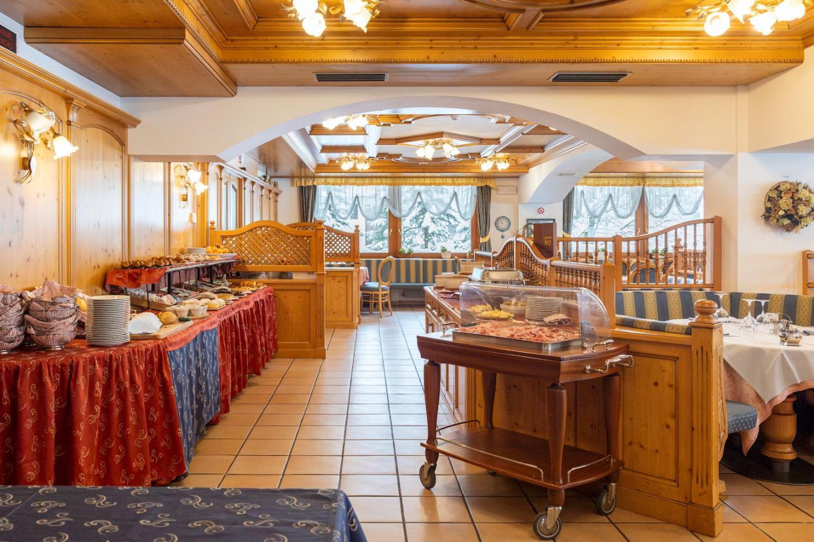 Sport Hotel Cristal Falcade Εξωτερικό φωτογραφία